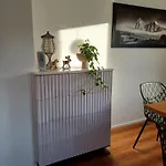 Ruhige Stadtwohnung, 107 M2 *