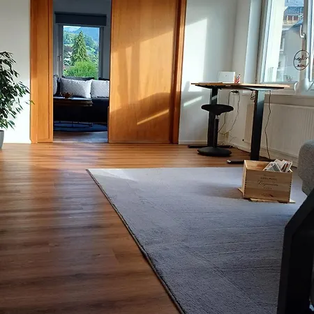 Apartment Ruhige Stadtwohnung, 107 M2