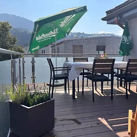Apartamento Ruhige Stadtwohnung, 107 M2 *